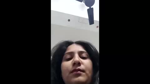 Snapshot of cuddlemuffins_3110 chatting on December 2025 11:48:01 AM cuddlemuffins online show from December 2025 11:48:01 AM