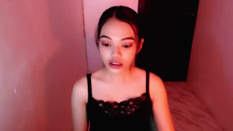 Snapshot of cuddlepunk_bubble chatting on May 2026 03:50:01 PM cuddlepunk_bubble online show from May 2026 03:50:01 PM