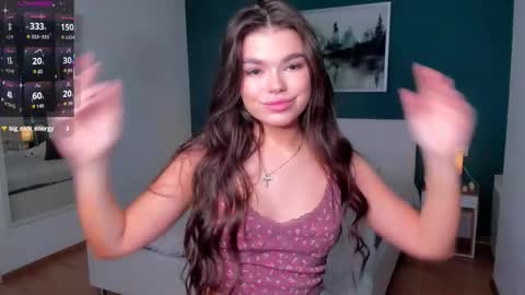 Snapshot of cuddles_jane chatting on November 2025 08:02:01 AM Silvia online show from November 2025 08:02:01 AM