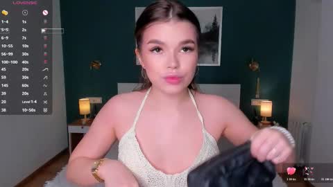 Silvia online show from March 2026 07:16:02 AM