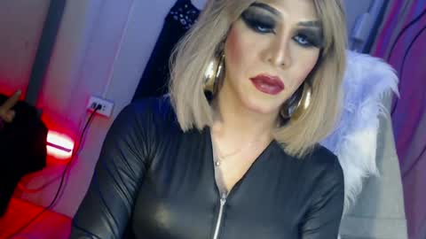 CUMMELA SLUTI online show from June 2026 09:29:01 AM