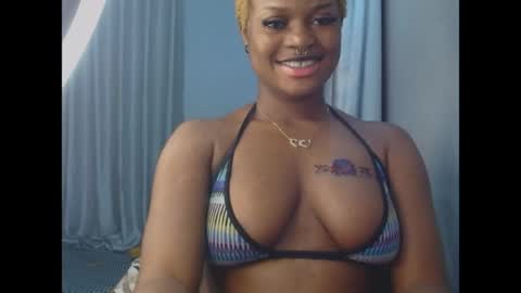 Snapshot of cum_ebony_petitxx chatting on June 2026 06:27:02 AM cath online show from June 2026 06:27:02 AM