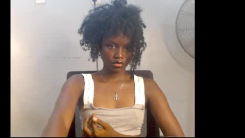 sophie online show from April 2026 07:29:01 AM