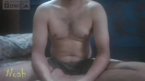 Snapshot of cum_l chatting on April 2026 05:38:02 AM Noha online show from April 2026 05:38:02 AM