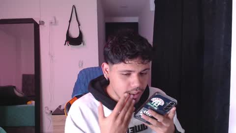 DAVID online show from January 2025 04:18:01 AM