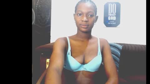 Snapshot of cumebony_petit chatting on February 2026 10:25:01 AM cumebony_petit online show from February 2026 10:25:01 AM