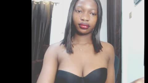 Snapshot of cumebony_petit chatting on June 2026 06:27:01 AM cumebony_petit online show from June 2026 06:27:01 AM