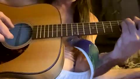 Snapshot of cumeoncam chatting on December 2024 05:15:01 AM Cumoncam online show from December 2024 05:15:01 AM