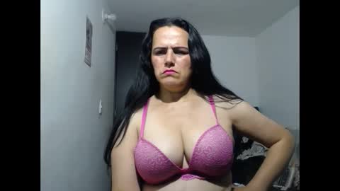 Snapshot of cumeva69 chatting on December 2024 11:52:02 PM cumEva69 online show from December 2024 11:52:02 PM