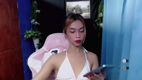 Ayahs Cum online show from February 2026 03:38:01 PM