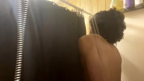 G BABY online show from December 2024 01:08:01 AM