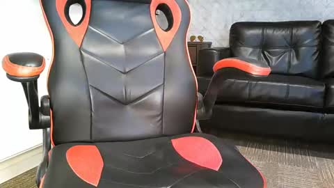 Snapshot of cummichael87 chatting on January 2025 09:20:01 PM MichellCock online show from January 2025 09:20:01 PM