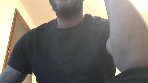 Snapshot of cummincock04 chatting on December 2024 04:06:01 PM cummincock04 online show from December 2024 04:06:01 PM