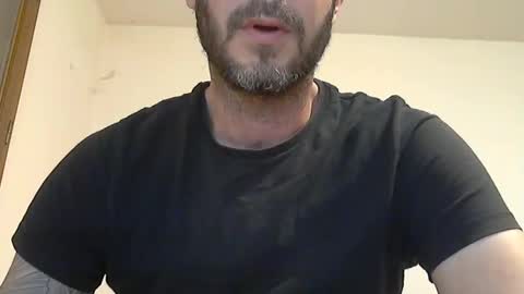 Snapshot of cummincock04 chatting on February 2025 04:47:01 PM cummincock04 online show from February 2025 04:47:01 PM