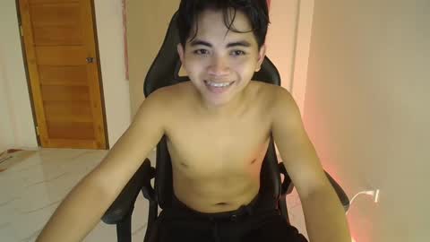 Snapshot of cummingyu chatting on January 2025 01:47:01 PM cummingyu online show from January 2025 01:47:01 PM