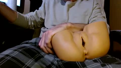 Snapshot of cumshard35 chatting on November 2025 10:09:01 PM cumshard35 online show from November 2025 10:09:01 PM