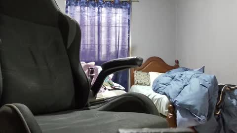 Snapshot of cumtribute4ubitch chatting on October 2025 09:43:02 PM cumtribute4ubitch online show from October 2025 09:43:02 PM