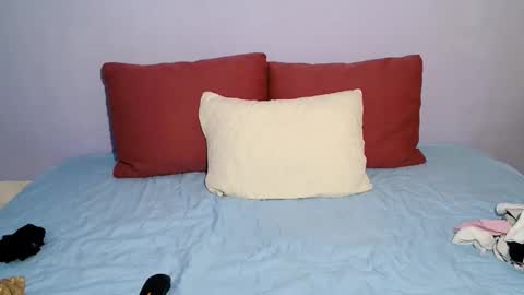 Snapshot of cumwithme0o chatting on November 2025 12:05:02 PM Anna online show from November 2025 12:05:02 PM