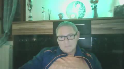 cuni6969 online show from December 2025 05:41:01 PM