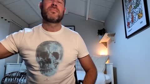 Snapshot of cupcakecreampie chatting on October 2025 08:48:02 AM Adam online show from October 2025 08:48:02 AM