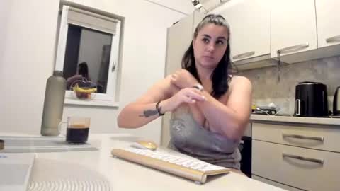 Snapshot of cuplu29 chatting on June 2026 01:36:02 AM maria alex online show from June 2026 01:36:02 AM