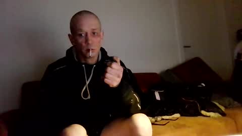 Snapshot of curced25 chatting on February 2026 06:18:01 PM curced25 online show from February 2026 06:18:01 PM