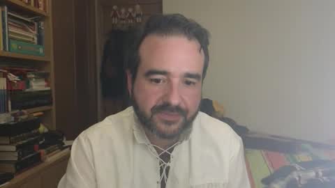 Snapshot of curiosillo1983 chatting on December 2025 08:38:02 PM curiosillo1983 online show from December 2025 08:38:02 PM