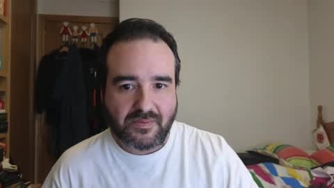 curiosillo1983 online show from March 2026 07:41:02 PM