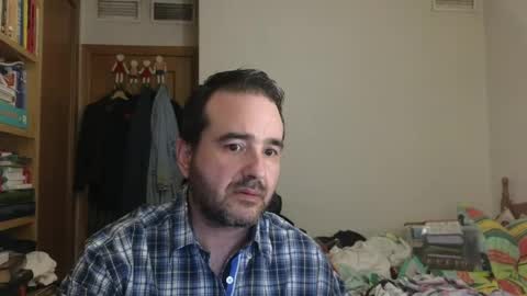 curiosillo1983 online show from May 2026 04:26:02 PM