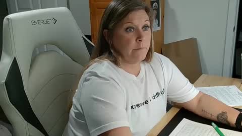 Snapshot of curiouscouple3143 chatting on February 2025 09:48:01 PM curious couple online show from February 2025 09:48:01 PM