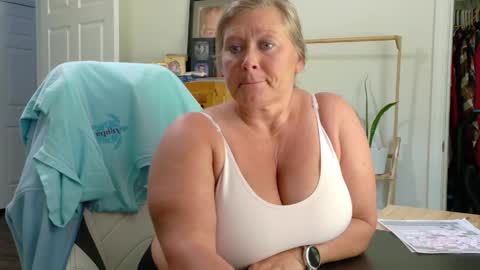 curious couple online show from April 2026 05:42:02 PM