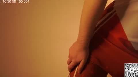 Snapshot of curlyboyy_ chatting on February 2025 07:05:02 PM Mike pvt is open online show from February 2025 07:05:02 PM