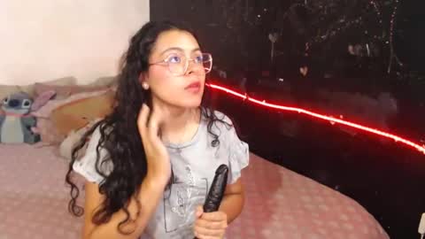 Snapshot of curlycool chatting on January 2025 02:58:02 AM Max and Cata online show from January 2025 02:58:02 AM