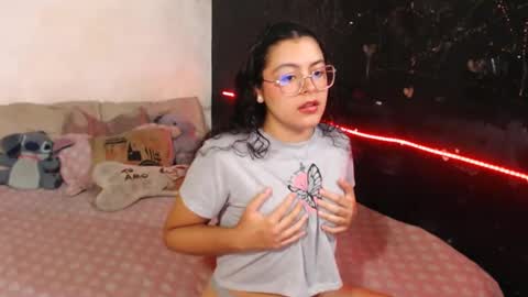 Snapshot of curlycool chatting on February 2025 02:50:01 AM Max and Cata online show from February 2025 02:50:01 AM