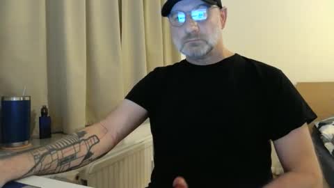 Curman85 online show from April 2026 10:41:02 PM