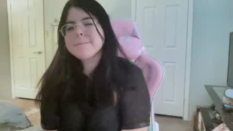 Emmie online show from June 2026 09:35:02 PM