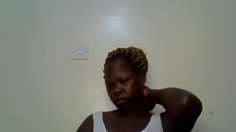 Snapshot of curvy294 chatting on April 2026 02:25:02 AM SALLY online show from April 2026 02:25:02 AM