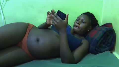 Snapshot of curvy_corazon1 chatting on October 2025 04:57:02 AM curvy_corazon1 online show from October 2025 04:57:02 AM