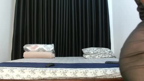 curvy_shirly online show from March 2026 07:54:01 PM