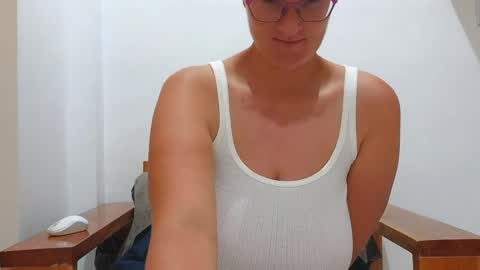 CurvyJules online show from March 2026 11:26:02 AM