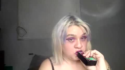 Lucifina ganja kittens online show from February 2025 04:36:02 AM