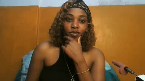 Snapshot of curvylyin chatting on June 2026 09:09:01 PM curvylyin online show from June 2026 09:09:01 PM