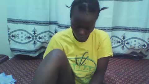 curvynubian online show from December 2025 04:40:02 AM