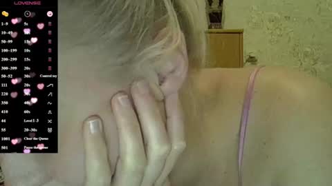 Snapshot of curvywild_lady30 chatting on July 2026 11:53:02 PM Curvy online show from July 2026 11:53:02 PM