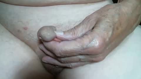 Snapshot of cutandwaxed2 chatting on September 2025 12:21:02 PM BI SMOOTH MATURE  SUB online show from September 2025 12:21:02 PM