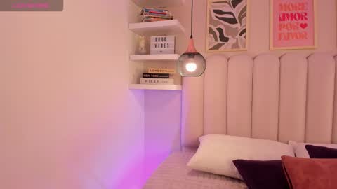 Snapshot of cute__cherry_ chatting on November 2025 09:14:01 PM Amber online show from November 2025 09:14:01 PM