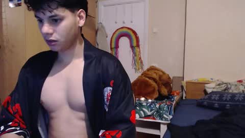 Snapshot of cute_boy859 chatting on November 2025 08:52:01 PM Tomas online show from November 2025 08:52:01 PM