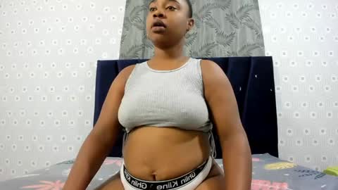 Snapshot of cute_ebony_18_ chatting on May 2026 02:48:01 PM cute_ebony_18_ online show from May 2026 02:48:01 PM