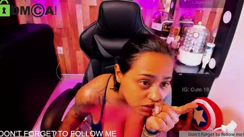    Independent Model online show from March 2026 09:31:01 PM