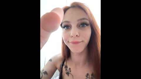 cute_foxis online show from June 2026 04:17:01 PM
